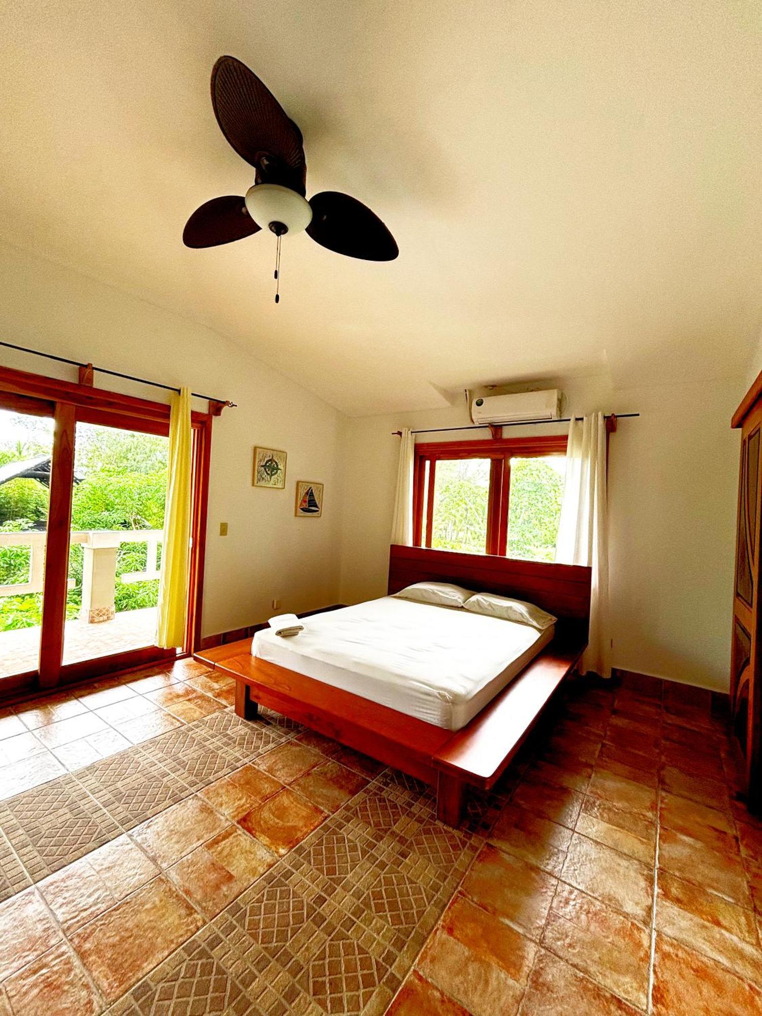 Royal Palm Retreat Apartment Cabrera Exterior photo